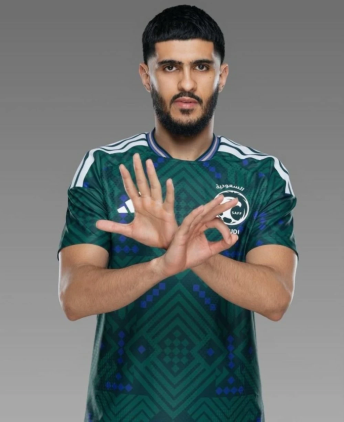 القادسية يتعاقد مع وليد الأحمد: تعزيز دفاعي حتى 2029