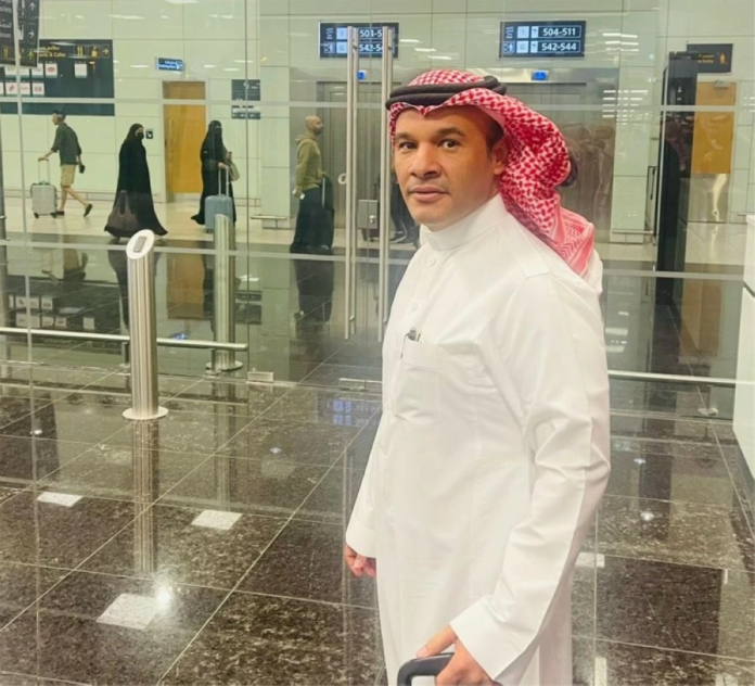 مدير صحة نجران ينقذ مسافرة: بطولة طبية في سماء السعودية