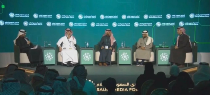 رواتب قيادات الاتصال والإعلام بالسعودية تتجاوز 150 ألف ريال: تنافس ورؤية 2030