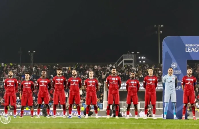 ضمك في دوري روشن: خبراء يحددون طريق النجاة من الهبوط