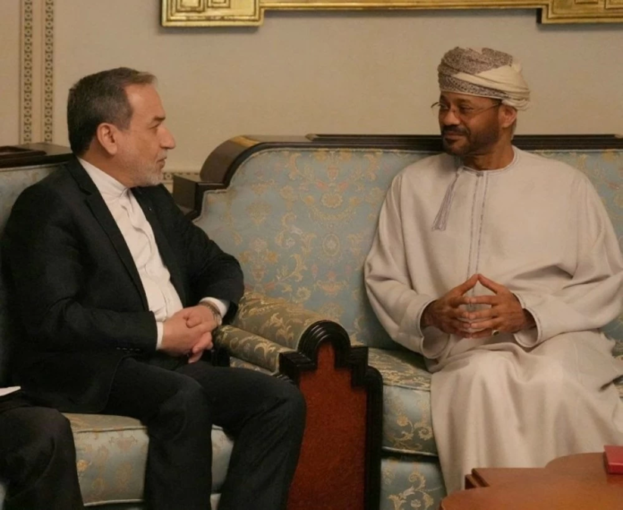 محادثات مسقط النووية: إيران وأمريكا تبحثان حلولاً دبلوماسية