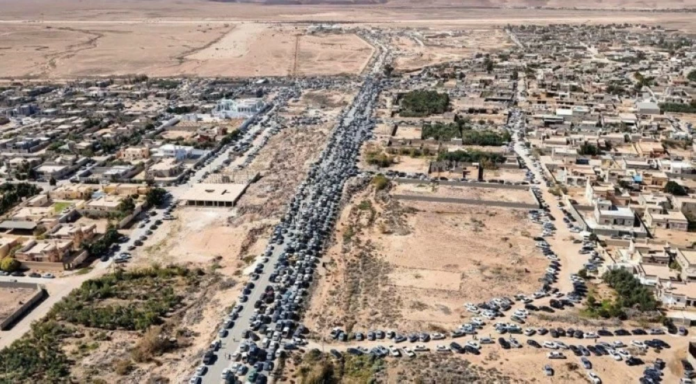 تشييع نجل القذافي في بني وليد: دلالات أمنية وسياسية