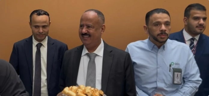 استئناف الرحلات إلى مطار المخا: قرار يمني يتحدى الحوثي