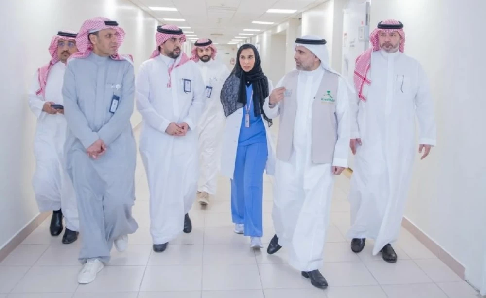 وزير الصحة يتفقد الخدمات الصحية بالمدينة المنورة