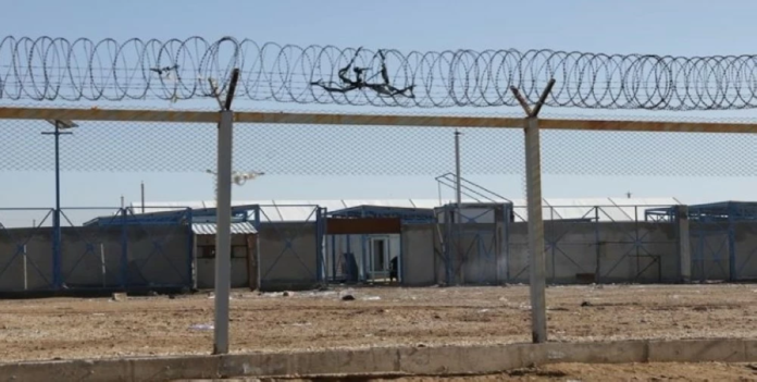 العراق يبدأ التحقيق مع آلاف من عناصر داعش القادمين من سوريا