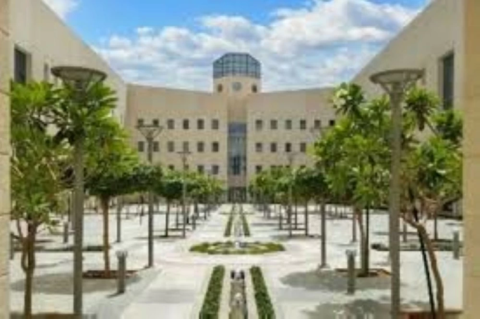 منع التصوير في المدارس السعودية: دليل جديد لحماية الخصوصية