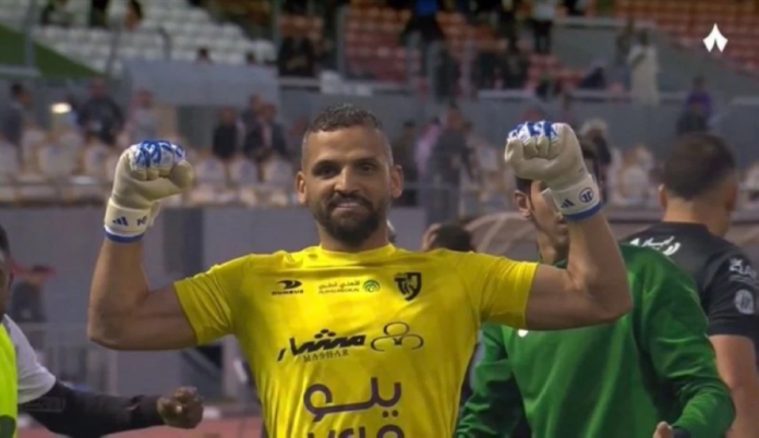 حارس الطائي دغريري يخطف تعادلاً قاتلاً بهدف تاريخي بالدوري