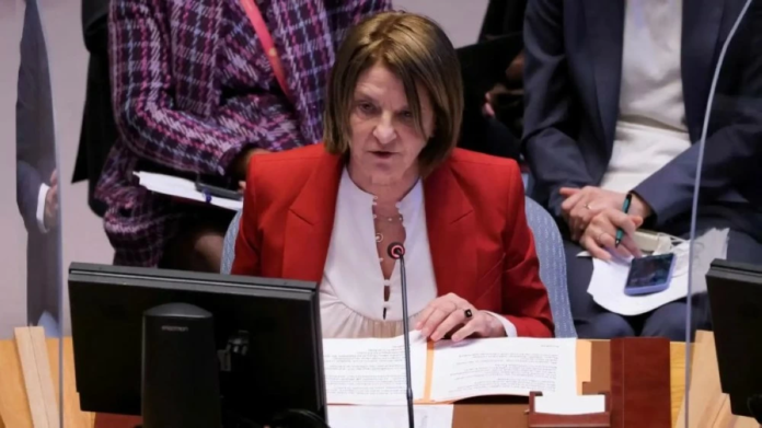 استقالة سفيرة النرويج منى يول بسبب علاقتها بجيفري إبستين