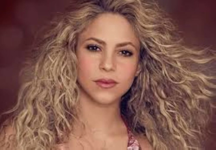 شاكيرا تحيي حفلها الأول في جدة ضمن سباق فورمولا 1