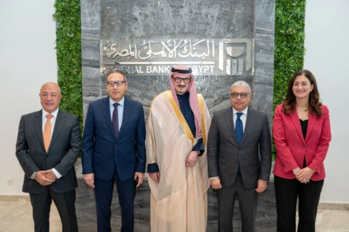 البنك الأهلي المصري يفتتح فرعه الأول بالرياض لتعزيز التعاون