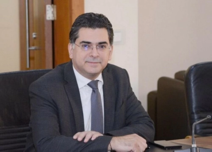 لبنان: قرار حكومي مرتقب لحصر السلاح بما فيه سلاح حزب الله