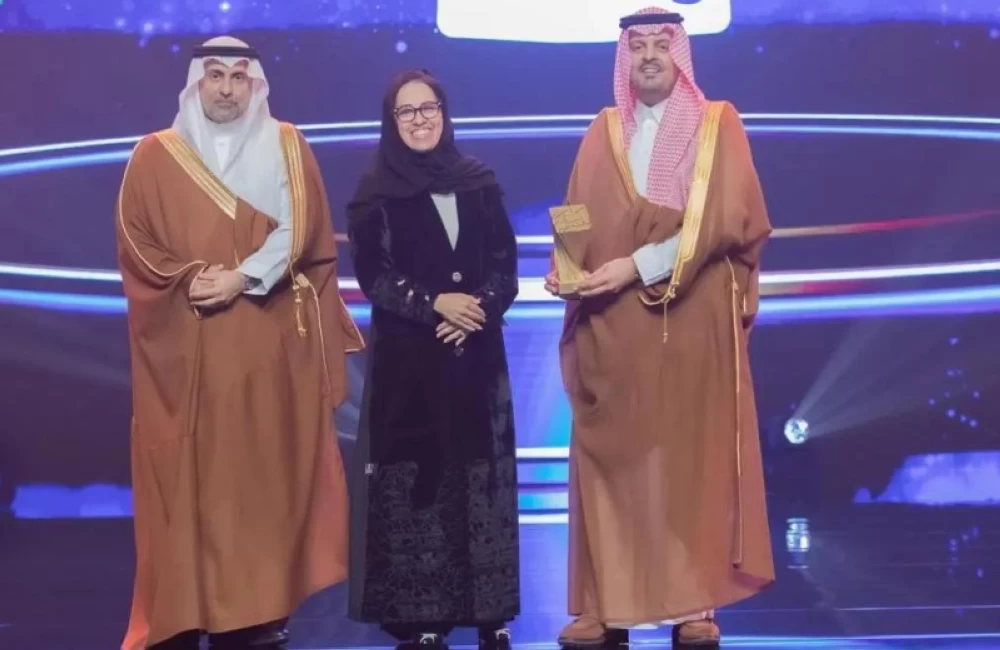 الحملة الوطنية للتبرع بالدم تفوز بجائزة مكة للتميز