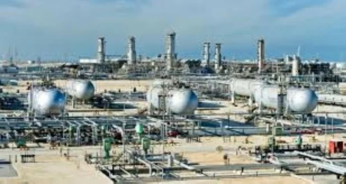 نتائج أرامكو المالية السنوية: ترقب لتوزيعات الأرباح ومشاريع الغاز