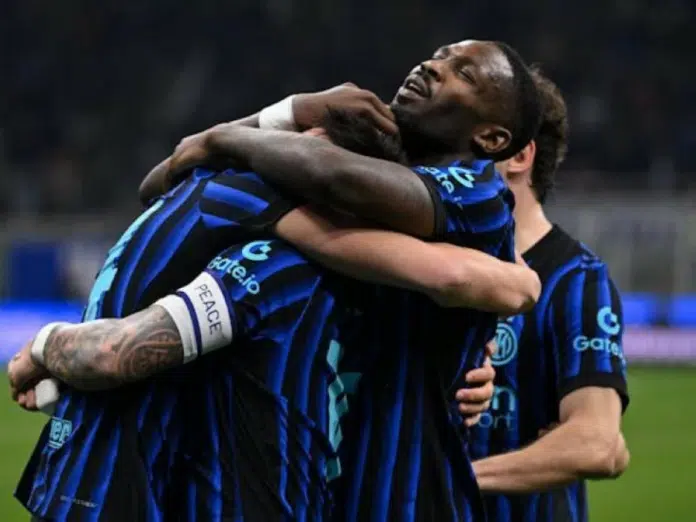إنتر ميلان يصعق يوفنتوس 3-2 في قمة مثيرة بالدوري الإيطالي