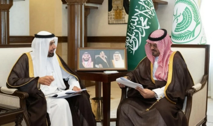 نائب أمير مكة يستقبل وزير الحج: تعزيز خدمات ضيوف الرحمن