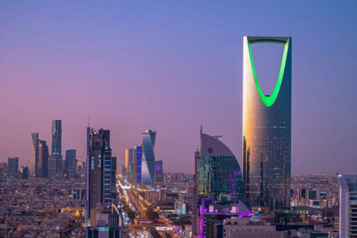 السعودية تفرض معايير محتوى محلي على 233 منتجاً لدعم الصناعة