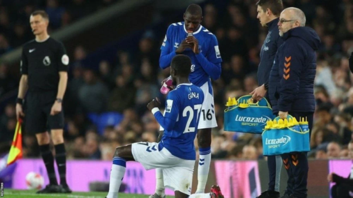 البريمرليغ يقر توقفات رمضان للاعبين المسلمين | أخبار