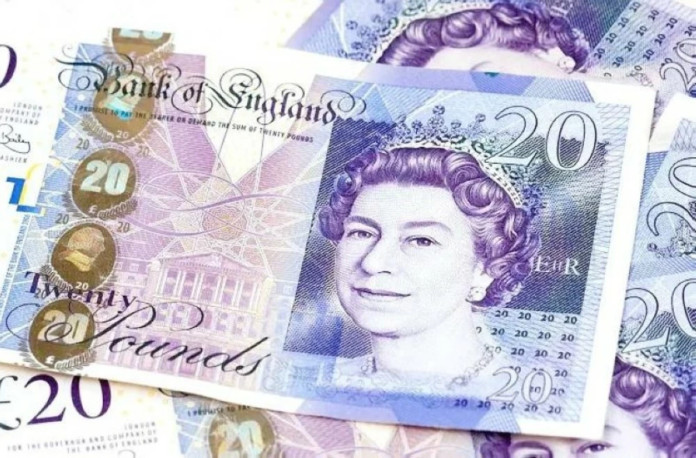 بريطانيا: البطالة ترتفع والجنيه الإسترليني يتراجع