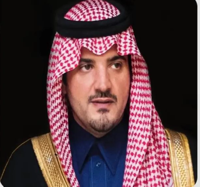 وزير الداخلية يهنئ القيادة بحلول رمضان: تعزيز للولاء والأمن