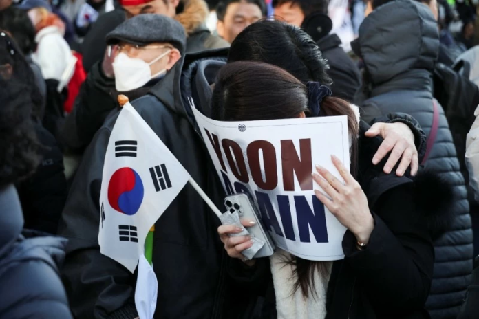 الحكم بسجن رئيس كوريا الجنوبية السابق يون سيوك يول 30 عاماً