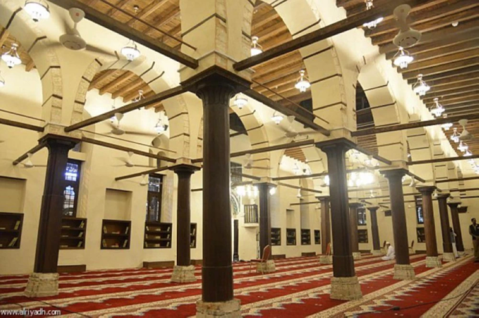 مسجد الحنفي بجدة: تاريخ عريق وتراث معماري فريد