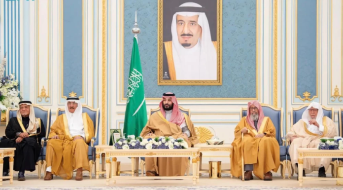 ولي العهد يستقبل المهنئين برمضان في قصر اليمامة بالرياض