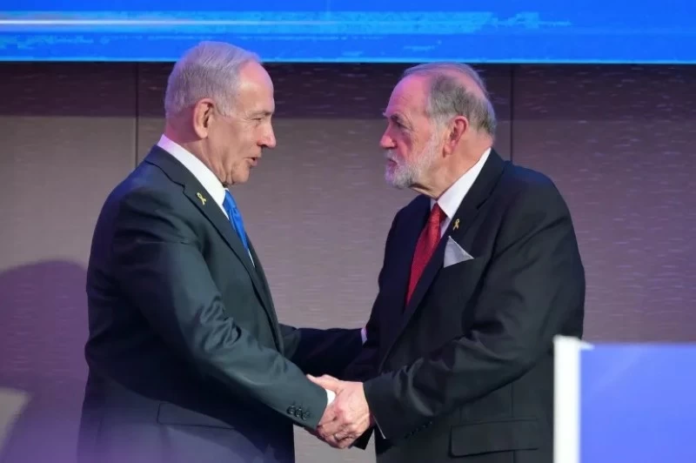 تصريحات مايك هاكابي تثير جدلاً حول ولائه لأمريكا أم إسرائيل