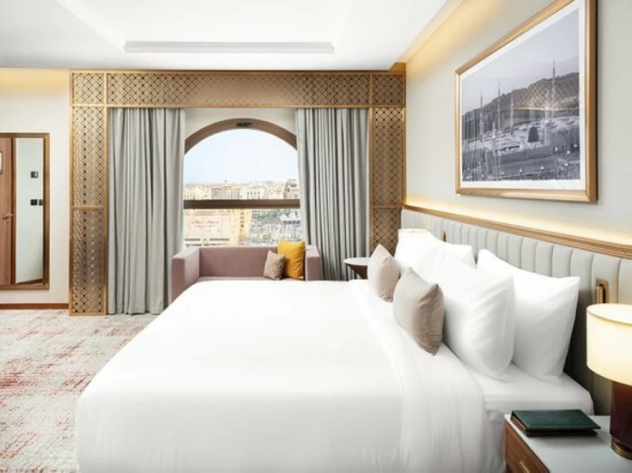 السياحة تلزم الفنادق بحفظ مفقودات النزلاء 30 يوماً