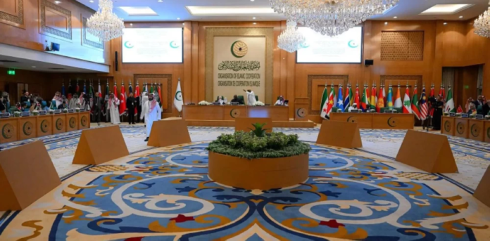 التعاون الإسلامي تدين الاستيطان وتصريحات السفير الأمريكي