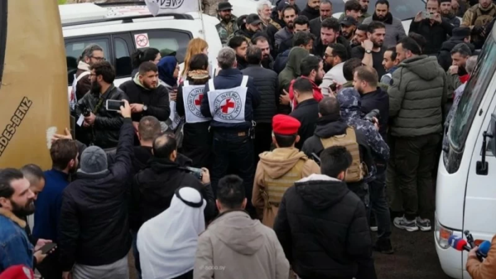 تبادل أسرى السويداء: وساطة أمريكية تنهي التوتر مع دمشق