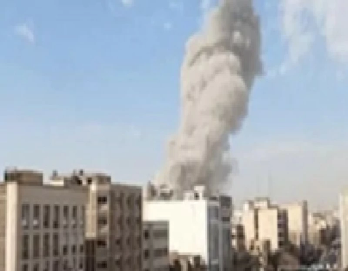 تصعيد الخليج: انفجارات البحرين واعتراض صاروخ بقطر