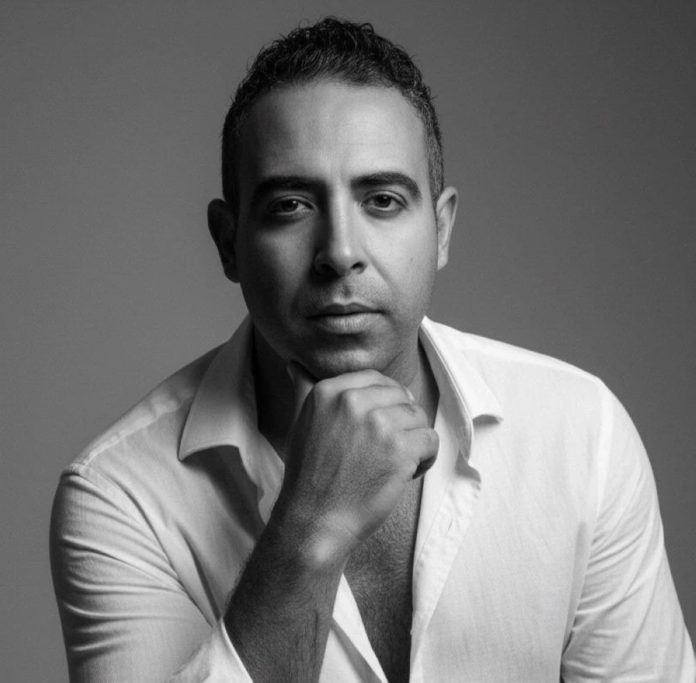 محمد عدوية يغني تتر «علي كلاي» لأحمد العوضي | تفاصيل حصرية