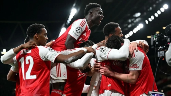 آرسنال ضد سندرلاند: صراع الصدارة في الدوري الإنجليزي