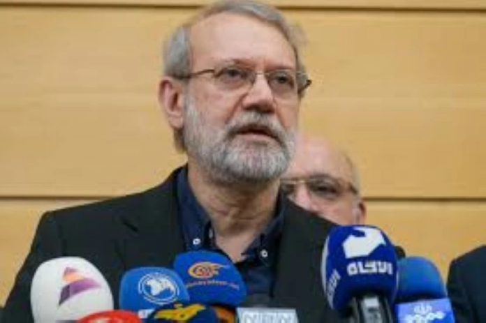 إيران تشكل مجلس قيادة مؤقت بعد رحيل خامنئي وسط حرب شاملة