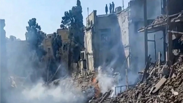 قصف متبادل بين إسرائيل وإيران: انفجارات في طهران وصواريخ على تل أبيب