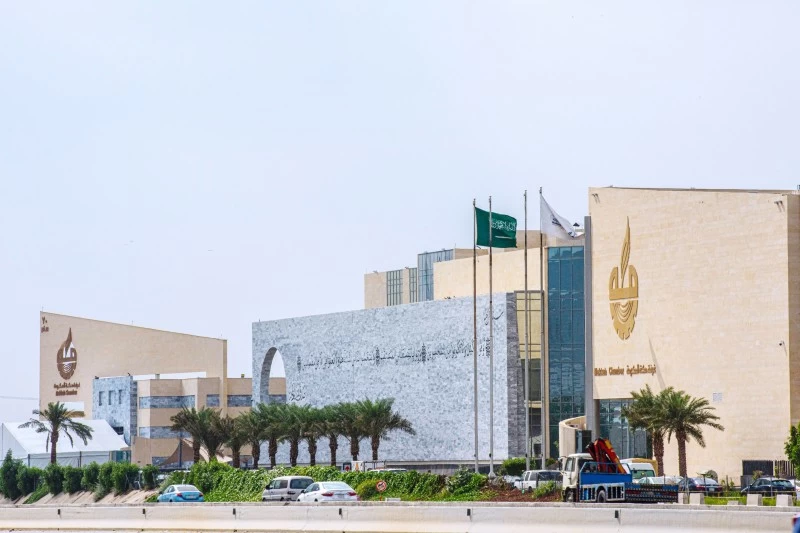 غرفة مكة تستضيف العالقين الخليجيين