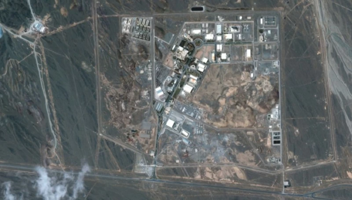 إيران تتهم إسرائيل وأمريكا بقصف منشأة نطنز النووية