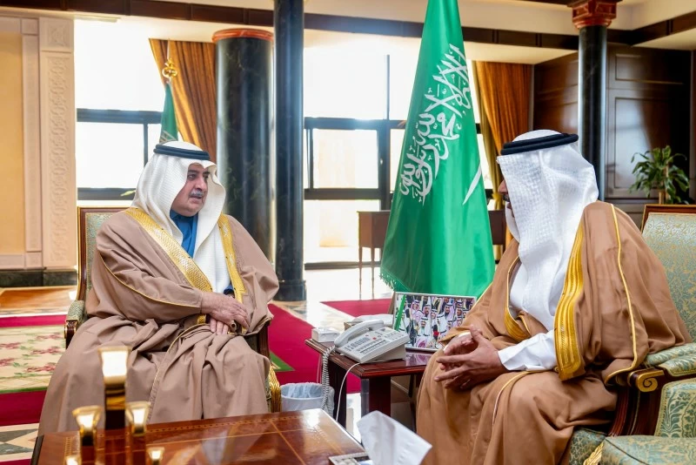 أمير تبوك يثمن إنجاز مطار الأمير سلطان بن عبدالعزيز الدولي