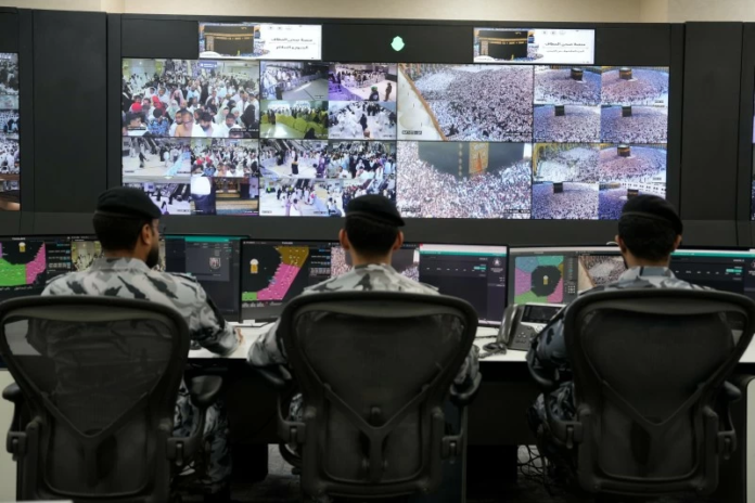 إدارة الحشود في الحرم المكي.. نموذج سعودي وتقنيات ذكية