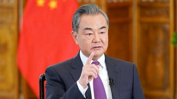 الصين تشيد بضبط النفس السعودي وتتحرك لاحتواء الحرب إقليمياً