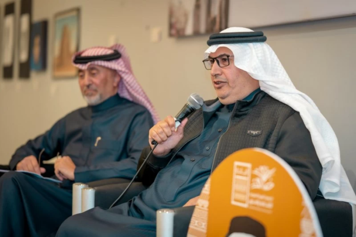 فنون الباحة تكرّم علي الرباعي: احتفاء بمسيرة أدبية وصحفية