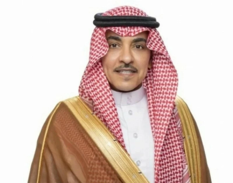 وزير الإعلام سلمان الدوسري