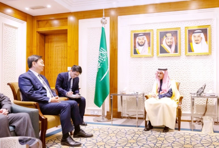 مباحثات سعودية صينية لتعزيز أمن واستقرار الشرق الأوسط