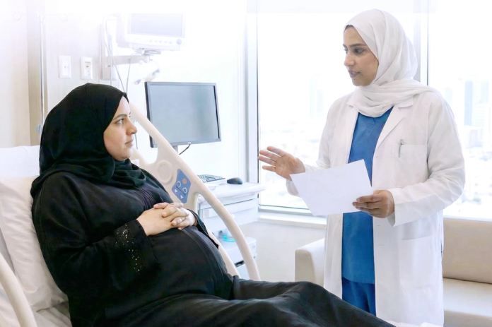 وزارة الصحة تشدد الرقابة على أقسام الولادة لحماية الأمهات