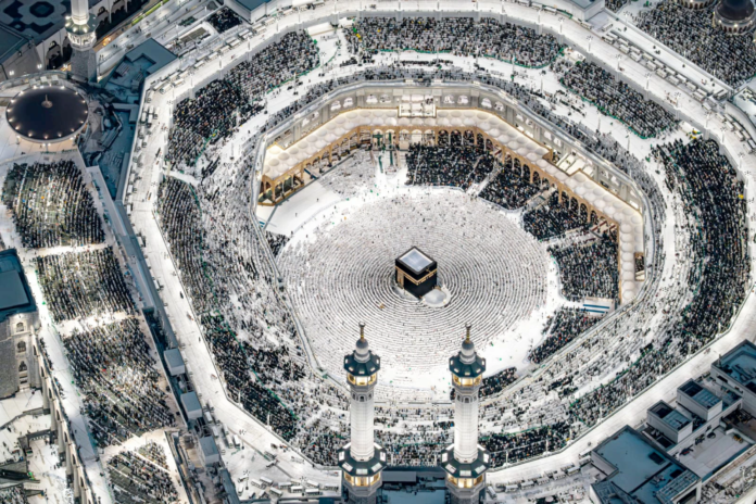 إحصائيات زوار الحرمين الشريفين: 96 مليون في 20 يوماً