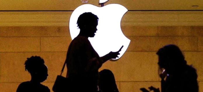 حمزة أزوكاغ: الإنسان كائن طقوسي والتقنية أسطورة العصر