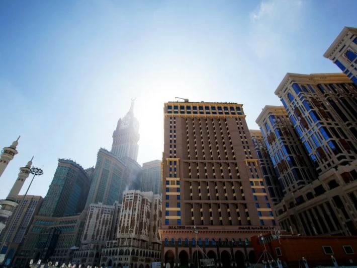 إسكان الحجاج في مكة والمدينة