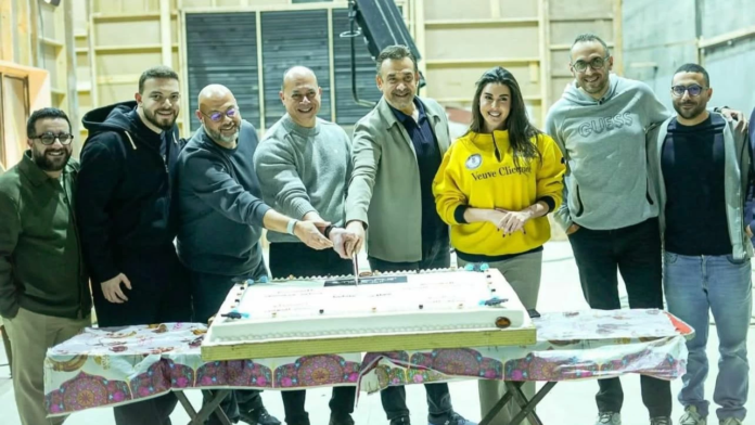 تفاصيل فيلم مطلوب عائليا بطولة كريم عبدالعزيز وياسمين صبري