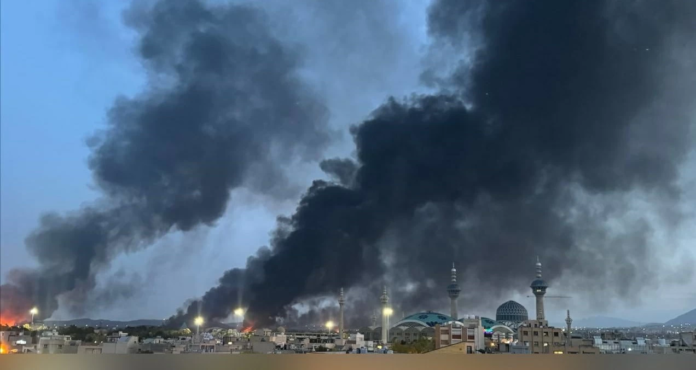 إسرائيل تغتال قياديين إيرانيين بطهران: التفاصيل والتداعيات