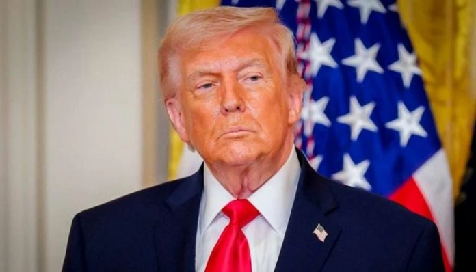 ترمب يرفض الاتفاق مع إيران ويهدد بقصف جزيرة خرج مجدداً